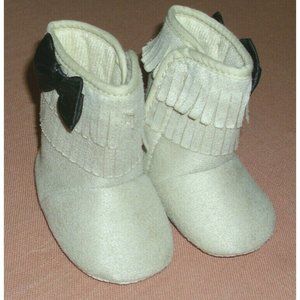TEENY TOES Infant Baby Girls / Mocasins w/ fringe. Size 0-12 months